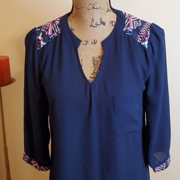 Pink Owl navy & Aztec print top size Small - Picture 1 of 8